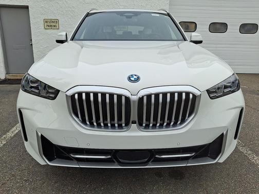 2026 BMW X5 PHEV xDrive50e