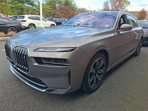 2025 BMW i7 xDrive60