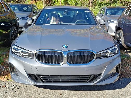 2025 BMW 330 i xDrive