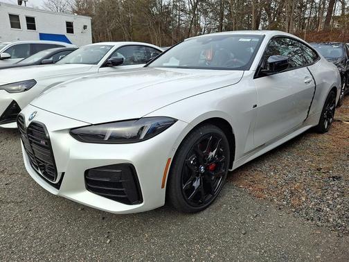 2026 BMW M440 i xDrive