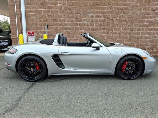 2019 Porsche 718 Boxster S