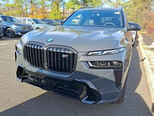 2026 BMW X7 M60i