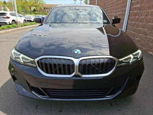 2024 BMW 330 i xDrive