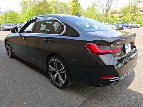 2024 BMW 330 i xDrive