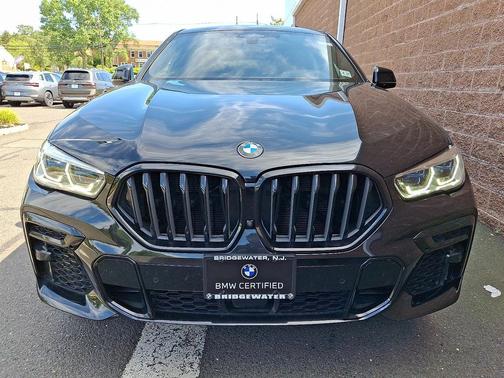 2023 BMW X6 xDrive40i