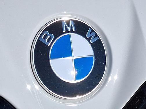 2026 BMW 330 xDrive NA