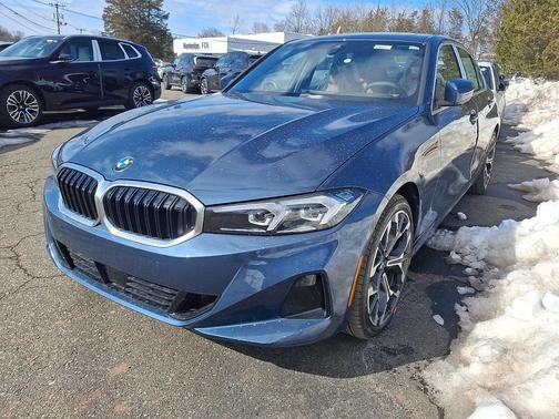 2026 BMW 330 xDrive NA