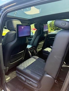 2025 Cadillac Escalade IQ Luxury 1