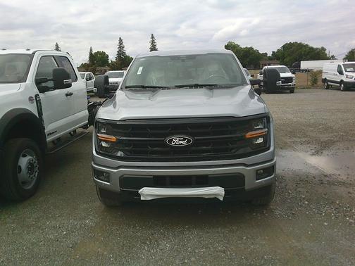 Iconic Silver Metallic 2026 Ford F-150 XLT