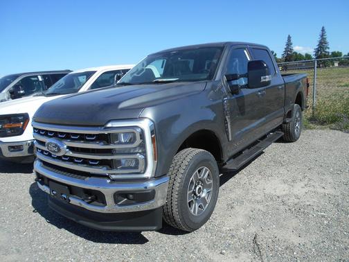 Carbonized Gray Metallic 2026 Ford F-250 Lariat