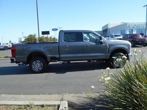 Carbonized Gray Metallic 2026 Ford F-250 Lariat