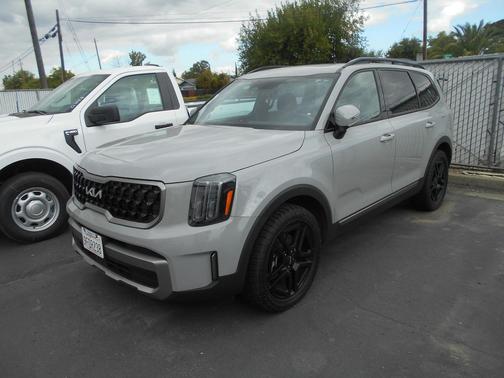 2023 Kia Telluride Leather