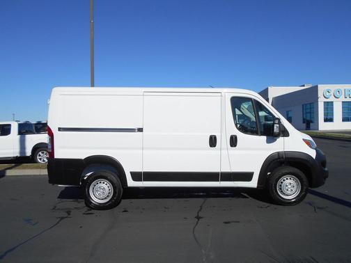 2025 RAM ProMaster 2500 Tradesman