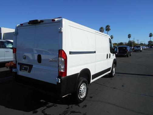 2025 RAM ProMaster 2500 Tradesman