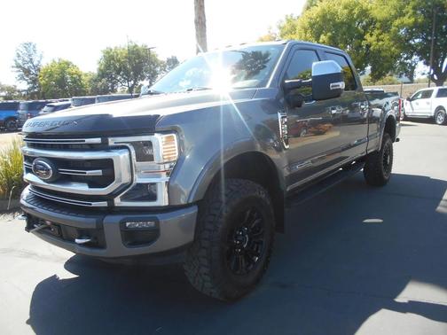 2022 Ford F-250 Platinum