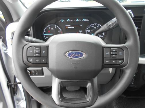 Oxford White 2026 Ford F-350 XL