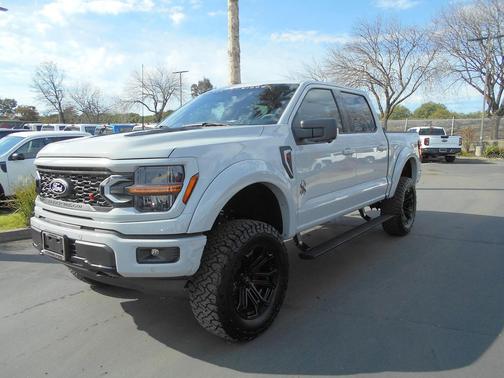 Avalanche 2026 Ford F-150 XLT