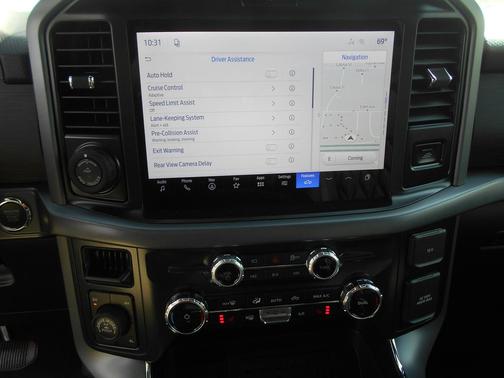 Avalanche 2026 Ford F-150 XLT