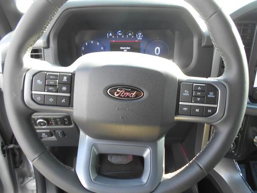 Avalanche 2026 Ford F-150 XLT