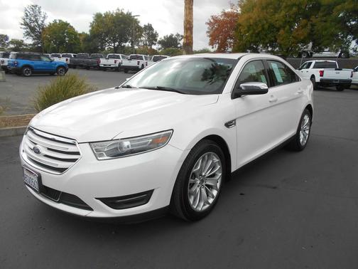 2017 Ford Taurus Limited