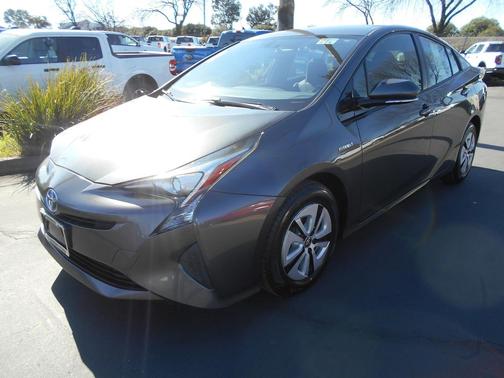 2016 Toyota Prius Cloth