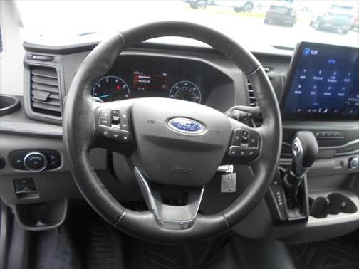 2022 Ford Transit-250 Base