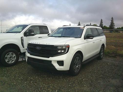 White 2025 Ford Expedition Active