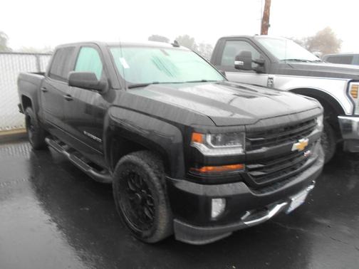 2018 Chevrolet Silverado 1500 2LT