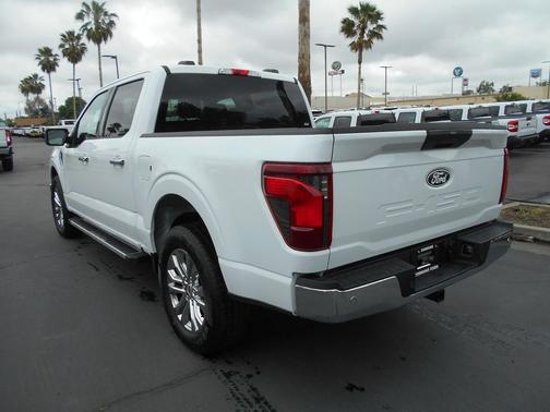 Oxford White 2026 Ford F-150 XLT