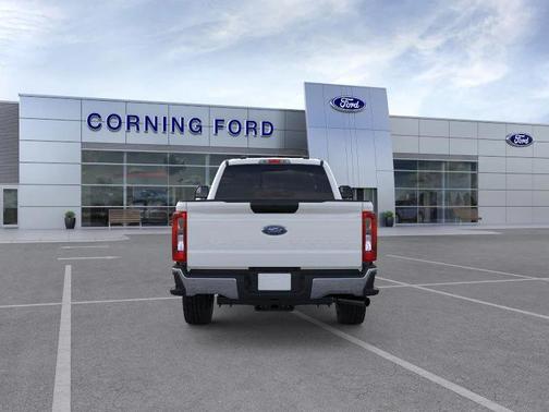 2025 Ford F-350 XLT