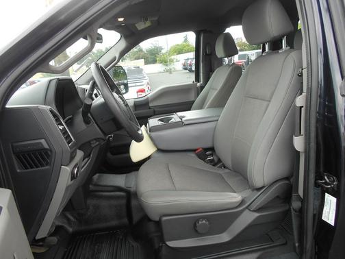 Blue 2022 Ford F-450 XL
