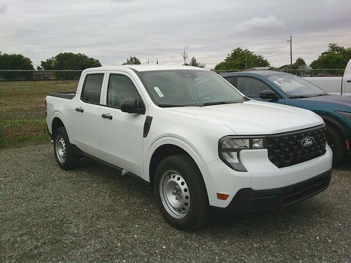 Oxford White 2026 Ford Maverick XL
