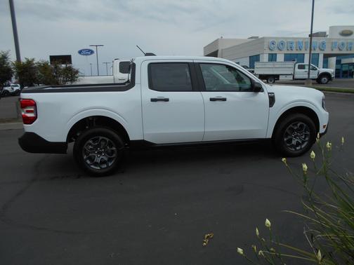Oxford White 2026 Ford Maverick XLT