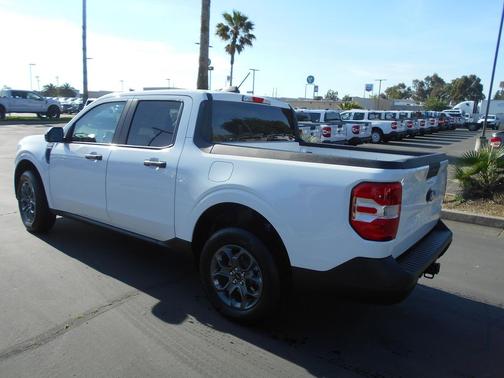 Oxford White 2026 Ford Maverick XLT