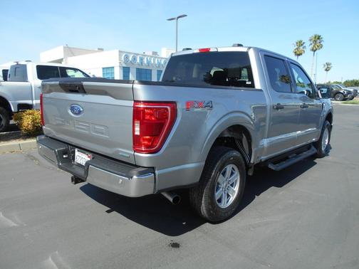 Iconic Silver Metallic 2023 Ford F-150 XLT