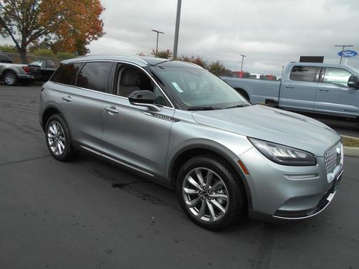 2022 Lincoln Corsair Leather