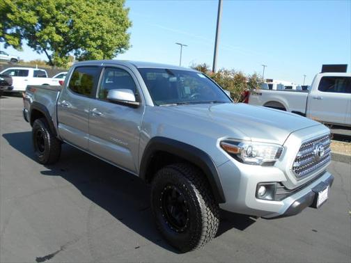 2017 Toyota Tacoma Base