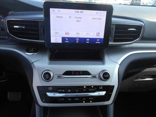 2020 Ford Explorer Cloth