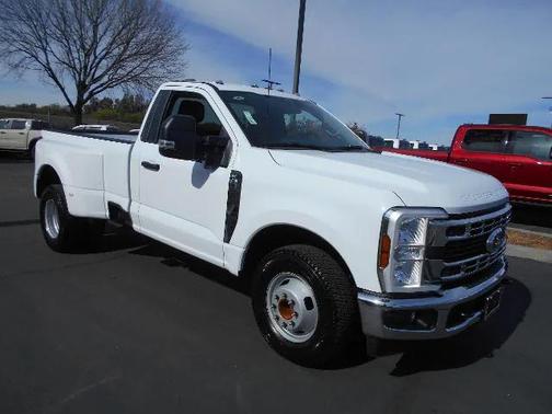 2026 Ford F-350 XLT