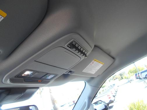 Oxford White 2026 Ford F-250 XLT