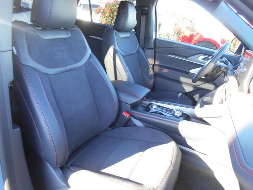 Vapor Blue Metallic 2026 Ford Explorer ST