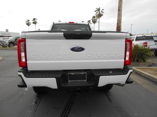 Oxford White 2026 Ford F-350 XL