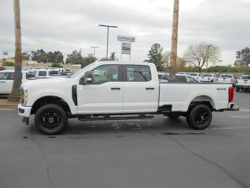 Oxford White 2026 Ford F-350 XL