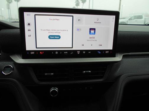 2025 Ford Explorer Leather