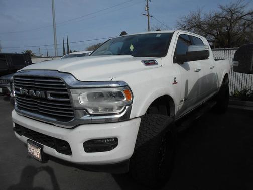 2020 RAM 2500 Leather