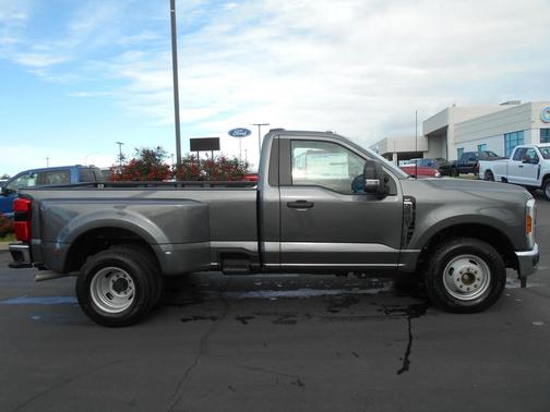 2026 Ford F-350 XLT