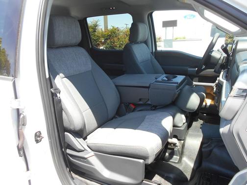 Oxford White 2026 Ford F-250 XLT