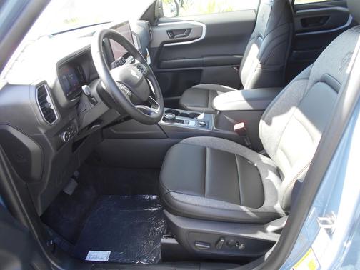 Azure Gray Metallic Tri-Coat 2026 Ford Bronco Sport Big Bend