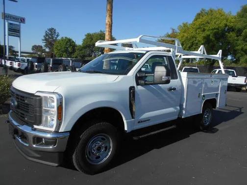2025 Ford F-250 XL