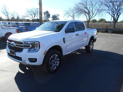 Oxford White 2025 Ford Ranger XLT